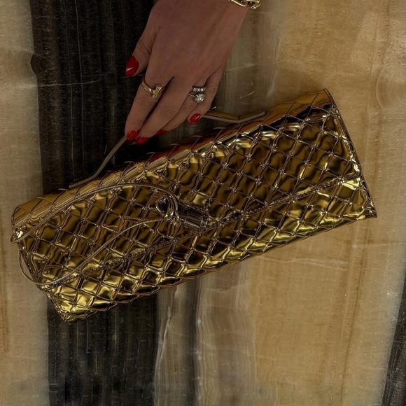 Bottega Veneta Handbags - Bottega veneta andiamo clutch Gold